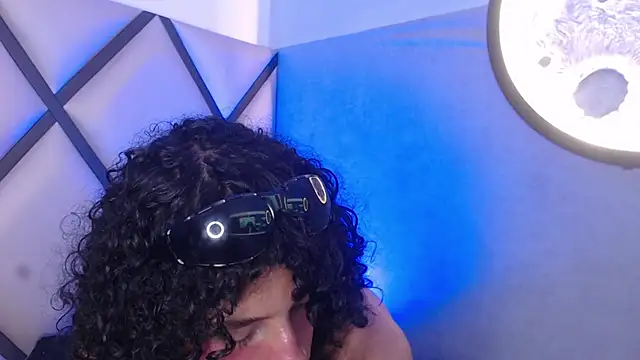 venus-03 online show from February 2026 03:58:02 AM