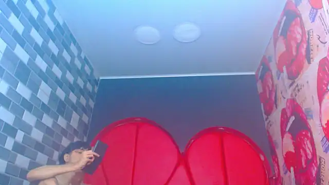 julessxcharlotte online show from January 2026 02:21:02 PM