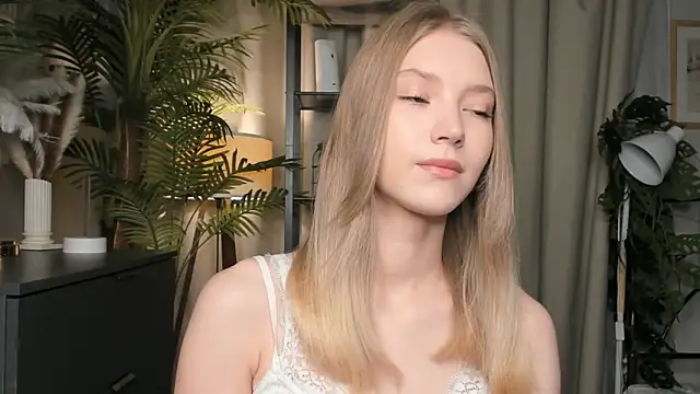 ChinBonnell online show from November 2025 05:41:02 AM