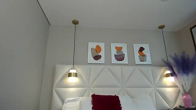 Snapshot of Alba_Hank chatting on September 2025 07:24:02 PM Alba Hank online show from September 2025 07:24:02 PM