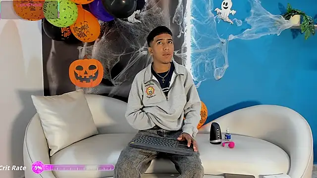 ender h0t online show from October 2025 01:51:01 PM