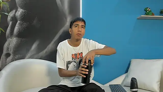 ender h0t online show from January 2026 02:41:02 PM