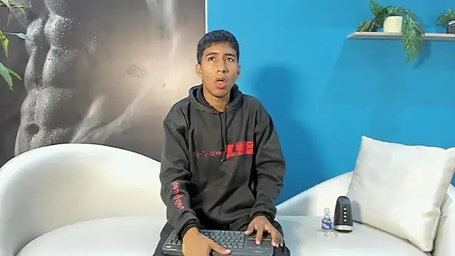 ender h0t online show from January 2026 01:16:02 PM