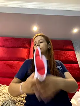 VictoriaFerro online show from October 2025 01:44:01 PM