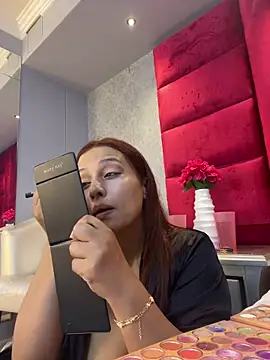 Snapshot of VictoriaFerro chatting on June 2026 02:48:02 PM VictoriaFerro online show from June 2026 02:48:02 PM