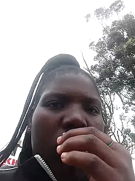 Nobuhlesiphume09 online show from October 2025 06:50:02 AM