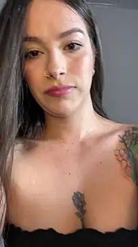 alysa g  online show from November 2025 10:10:02 PM