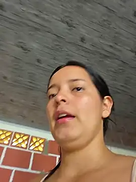 Mia jhoonson online show from August 2026 02:59:01 PM