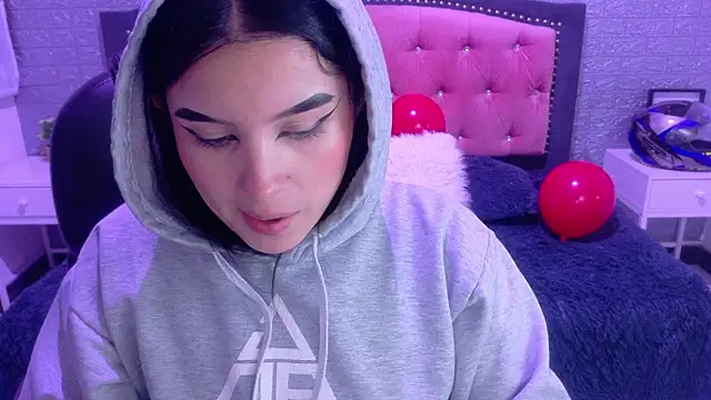 Natalie loffreda online show from February 2026 03:14:02 AM