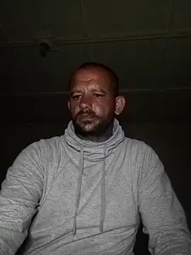 Lekewarmele online show from April 2026 06:21:01 PM