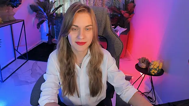 VanessaMates online show from October 2025 05:48:02 AM