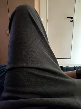 Tresgrossexe27 online show from September 2025 04:32:02 PM