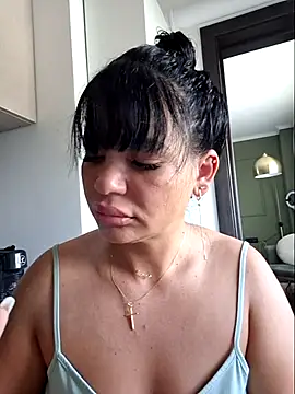 Snapshot of Ella_sweety00 chatting on June 2026 10:56:02 AM Ella sweety00 online show from June 2026 10:56:02 AM