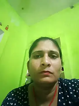 Hot-piuy online show from September 2025 03:50:01 AM