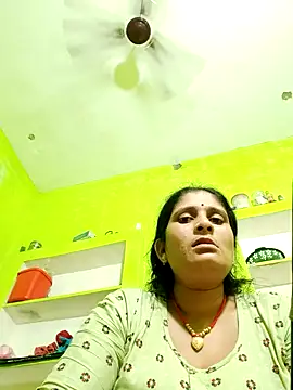 Hot-piuy online show from September 2025 05:46:01 PM