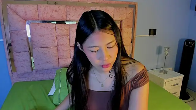 LICKY LOV online show from November 2025 03:15:01 AM