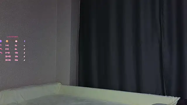 ShizukaBlanche online show from October 2025 03:10:01 AM