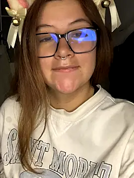 Snapshot of Blair_Bunnyy chatting on October 2025 05:30:02 AM Blair Bunnyy online show from October 2025 05:30:02 AM