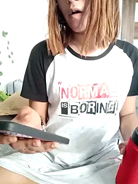 Cutie Shruti online show from October 2025 08:55:02 AM