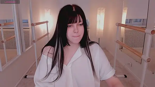 oh my lilith online show from October 2025 05:05:01 AM
