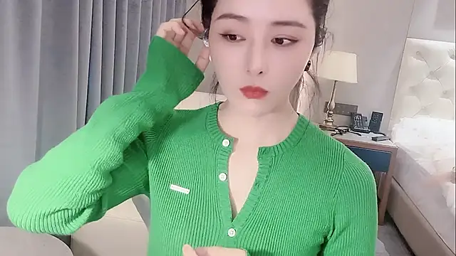 Ianxuan online show from November 2025 07:56:01 AM