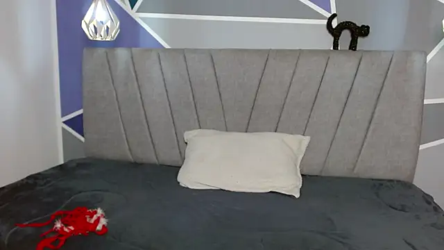 NatiHoran online show from February 2026 11:28:01 PM