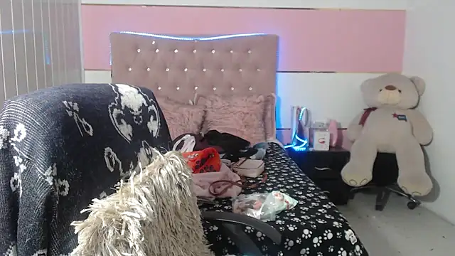 patty squirt  online show from March 2025 03:08:01 AM