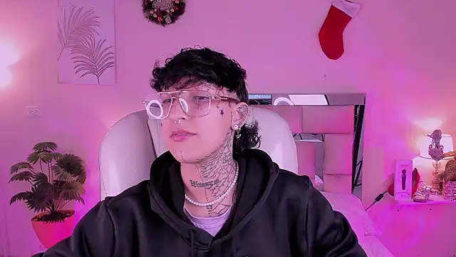 Luci Rose online show from January 2026 02:47:02 AM