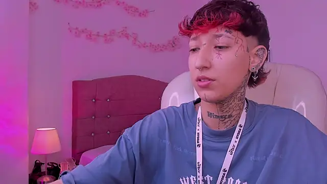 Luci Rose online show from June 2026 02:56:02 PM
