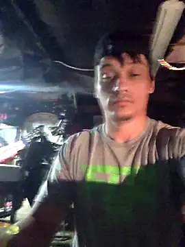 twistafatpipe online show from October 2025 07:56:01 PM