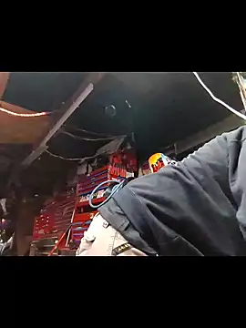 twistafatpipe online show from November 2025 10:42:01 PM