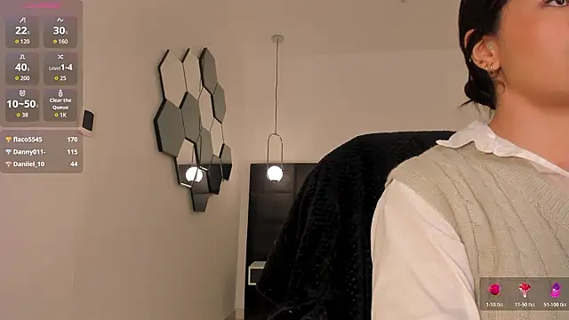 MilaColeman online show from February 2026 06:40:02 AM