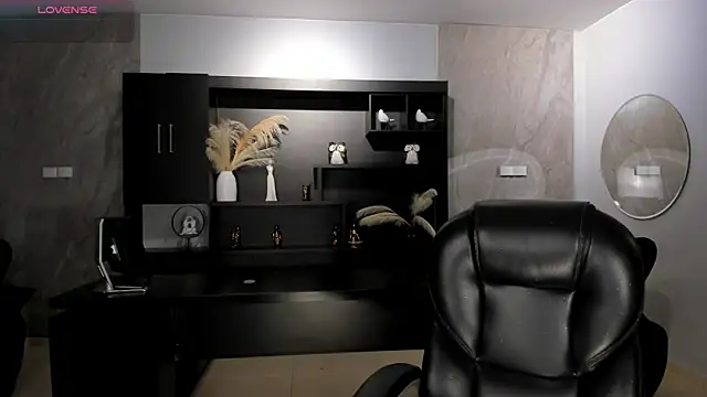MilaColeman online show from June 2026 03:59:02 AM