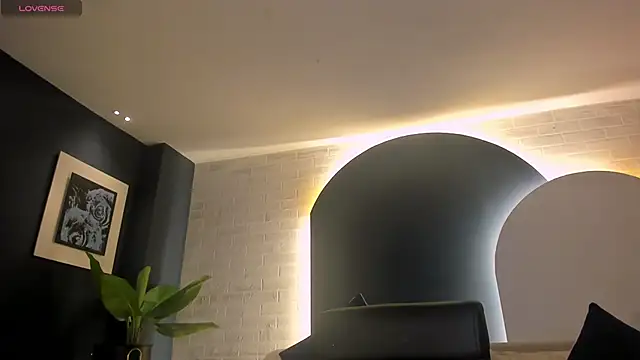 LizzCooper online show from October 2025 04:14:01 AM