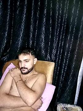 Muratcan33 online show from November 2025 08:07:01 PM