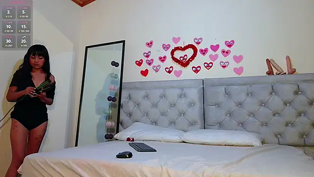 NubesNubladas online show from February 2026 03:24:01 AM