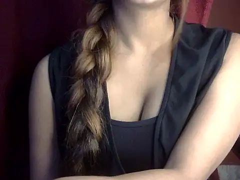 heartless Queen online show from October 2025 05:09:02 AM