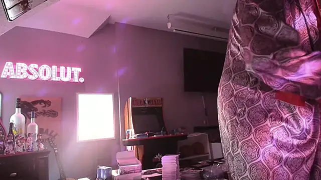 TallDrink11 online show from March 2026 09:15:01 AM