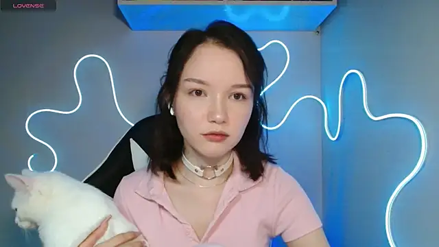 DemiWildcat online show from October 2025 11:11:02 AM