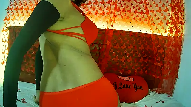 Snapshot of Minu_Cam chatting on October 2025 05:00:01 PM Minu Cam online show from October 2025 05:00:01 PM