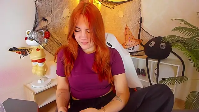 Snapshot of Gingerr_pie chatting on November 2025 06:32:01 PM Gingerr pie online show from November 2025 06:32:01 PM