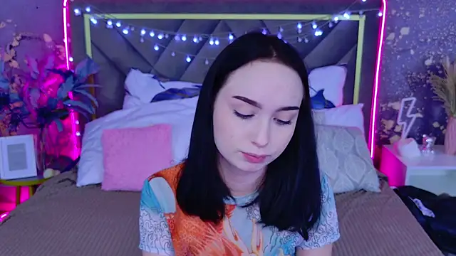 MonikaCarter online show from October 2025 11:22:02 AM