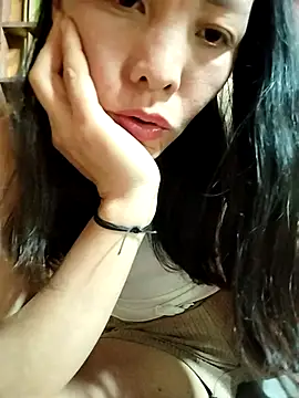 Snapshot of Sinejdk3 chatting on September 2025 08:28:02 AM Sinejdk3 online show from September 2025 08:28:02 AM