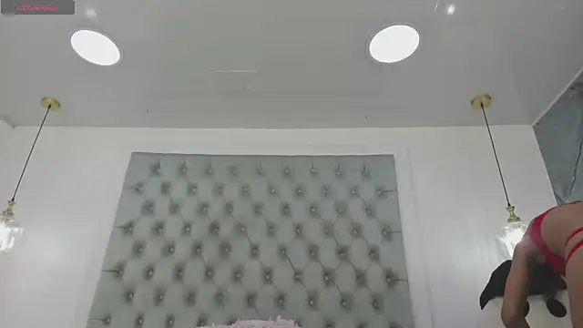 Snapshot of aaliyah_beller chatting on September 2025 08:19:01 PM aaliyah beller online show from September 2025 08:19:01 PM