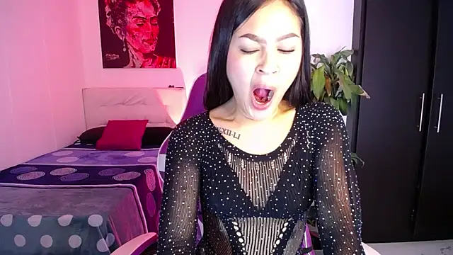 heidy 01 online show from November 2025 01:10:02 PM