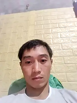 Snapshot of Boytasexy chatting on November 2025 09:04:02 AM Boytasexy online show from November 2025 09:04:02 AM