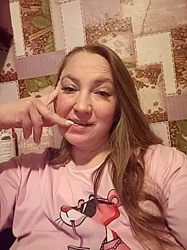 Kiss Eva online show from March 2026 10:46:01 PM