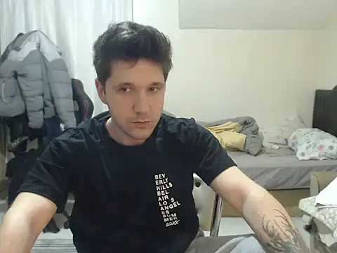 2handsomemann online show from March 2026 10:53:01 PM