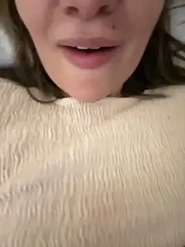 Snapshot of Pribaixinha chatting on September 2025 08:03:01 PM Pribaixinha online show from September 2025 08:03:01 PM