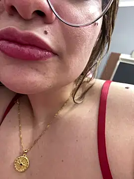 Snapshot of Pribaixinha chatting on October 2025 03:58:01 AM Pribaixinha online show from October 2025 03:58:01 AM